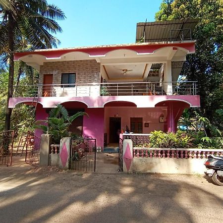 Jerone'S Home Stay Majorda Exterior foto
